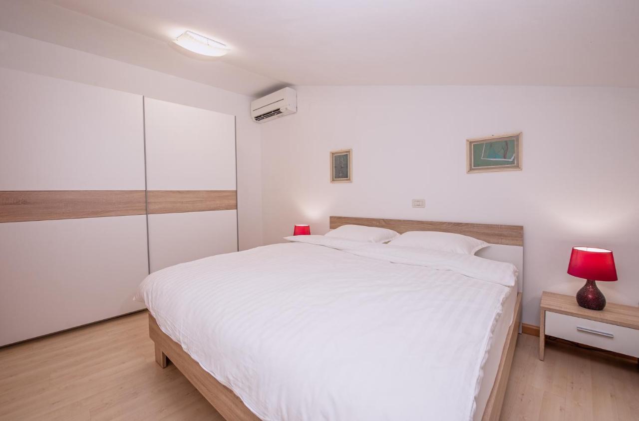 Hisa Orel Kriz Εξωτερικό φωτογραφία